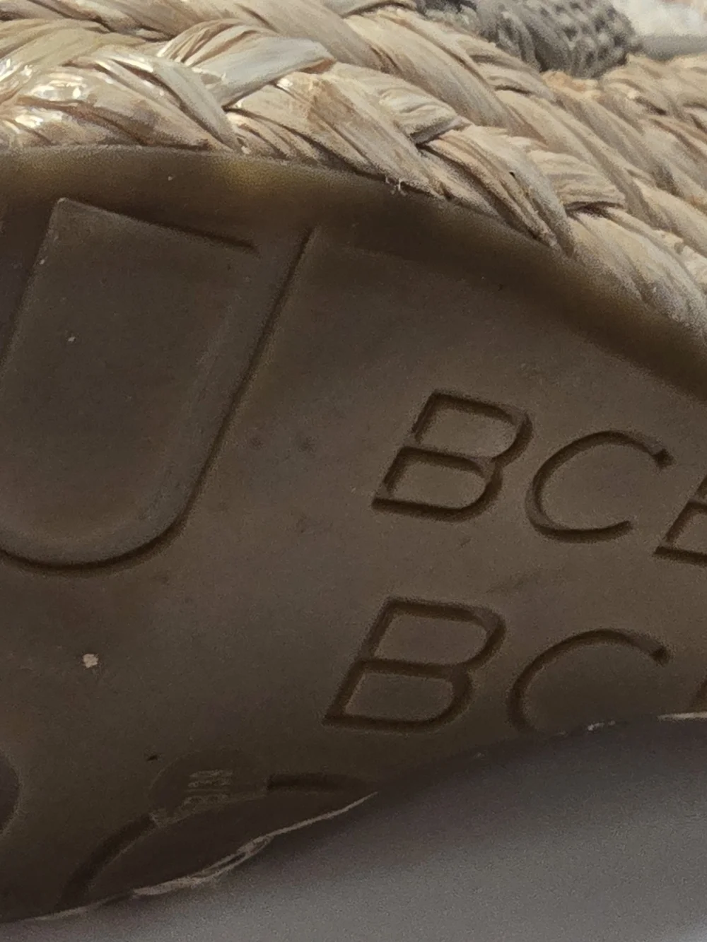 BCBG Woven Open-Toe WEDGE in Light Gray